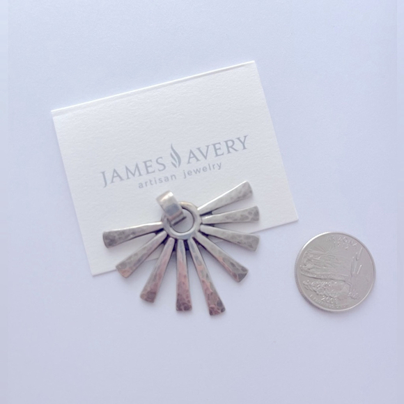 RETIRED James Avery X-Large Sunburst Hammered Necklace Pendant 2"W X 1.5”L - Picture 8 of 11